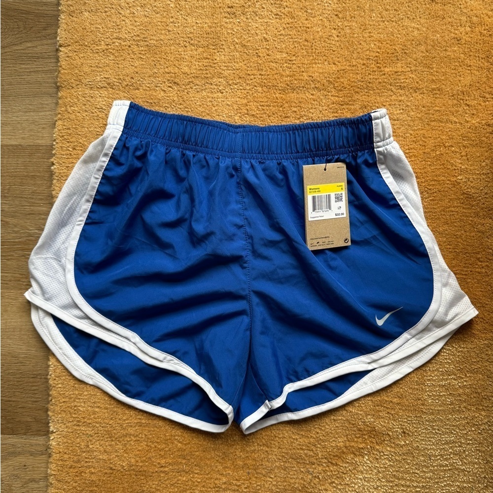 NWT Nike Tempo Game Royal & White Running Shorts - Picture 2 of 6